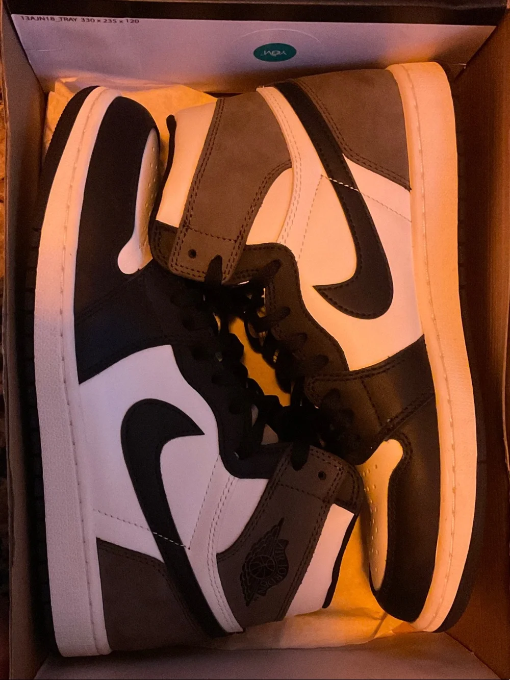 Jordan Air Jordan 1 High OG - White, Black, Gray, Mocha
